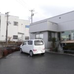 東根市蟹沢　貸し事務所・駐車場　　　17万♪ 画像1